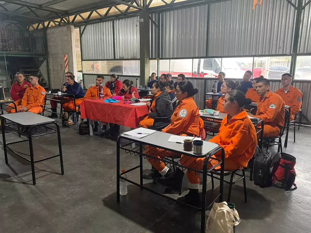Capacitaciuon Bomberos Voluntarios