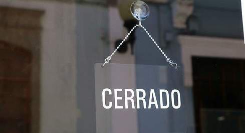 cerrado-comercio-istock