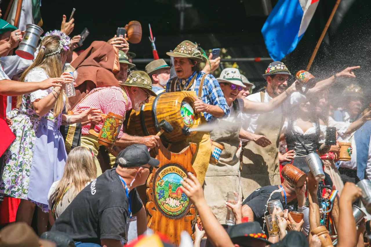 SEGUNDO FIN DE SEMANA OKTOBERFEST 2022 04
