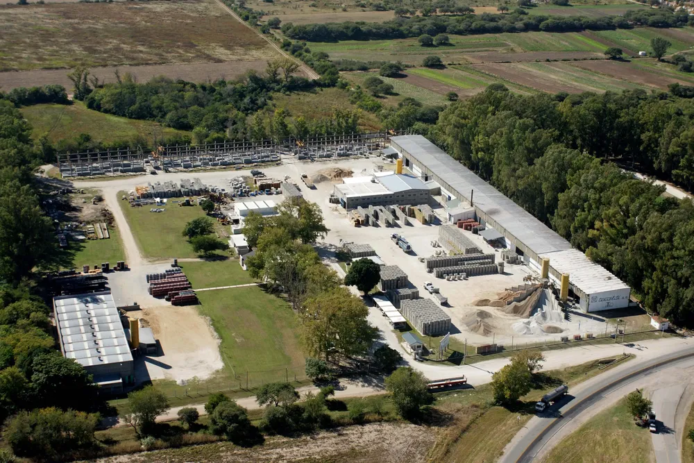 Tensolite-Holcim planta Río Segundo, Córdoba