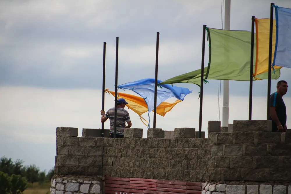 villa yacanto banderas 02