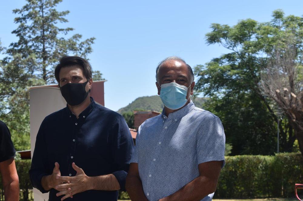 El Secretario de Ambiente Juan Carlos Scotto y el Intendente de Santa Rosa Claudio Chavero