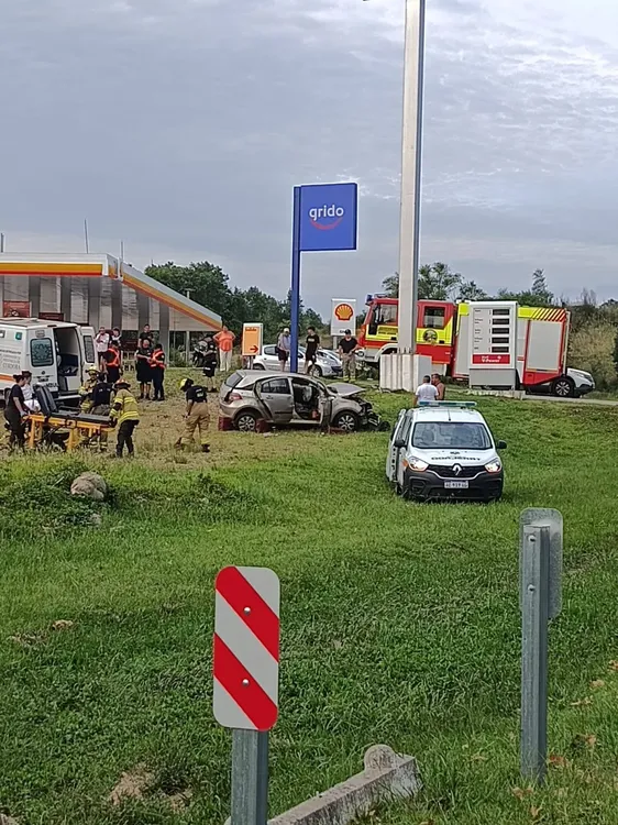 472688459_2758949837646945_2311220628264176226_n