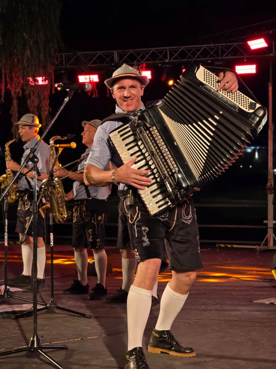 Imagen de WhatsApp 2025-11-22 a las 23.09.52_50b20fcb