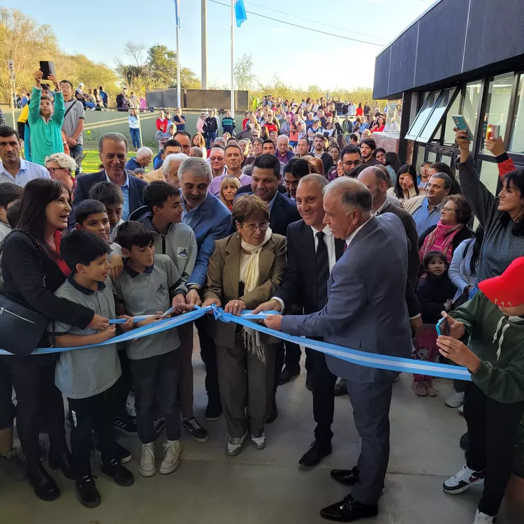 INAUGURACION COLEGIO SANTA ROSA 02