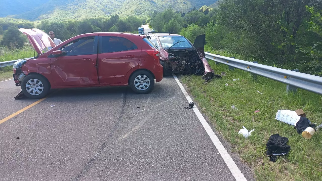 Accidente Cruce los Reartes