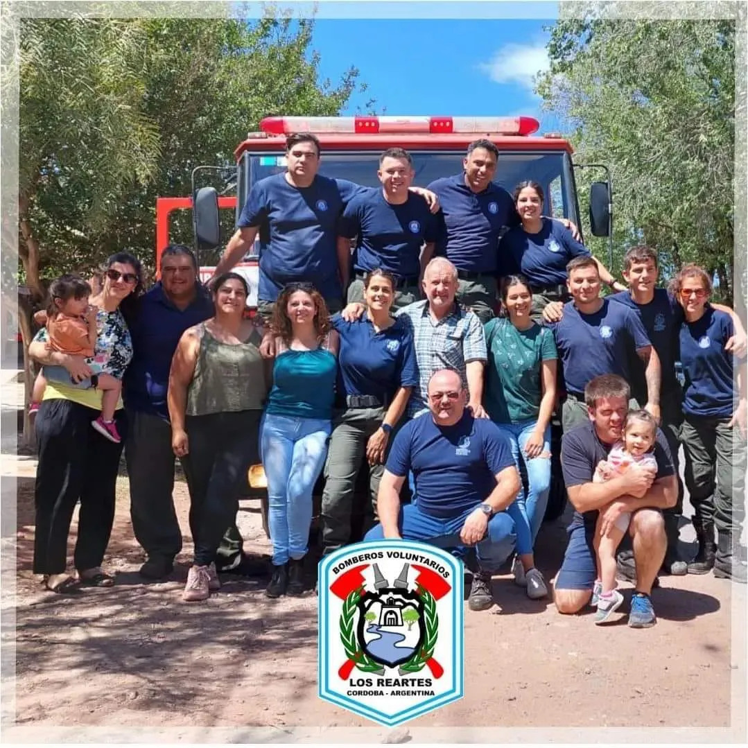 los reartes bomberos